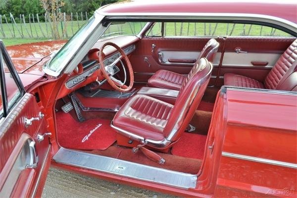 1964 Ford Galaxie 500XL Fastback