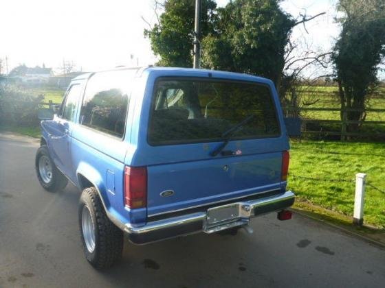 1987 FORD BRONCO BLUE GAS