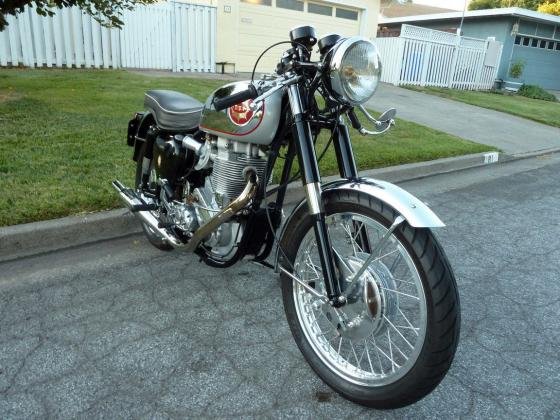 Motorcycles - 1961 BSA Gold Star 500 Clubman DBD34