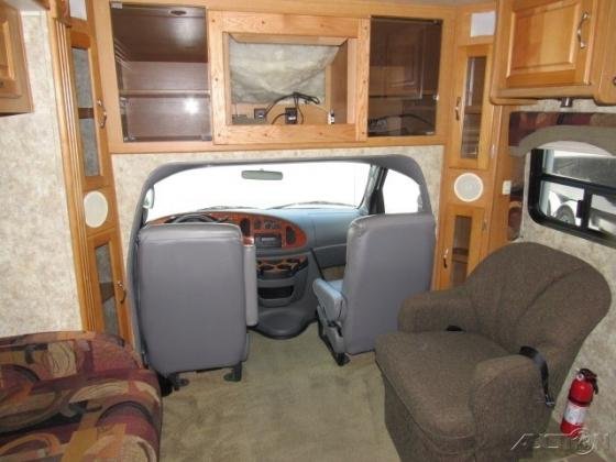 2006 Coachmen Concord 275DS