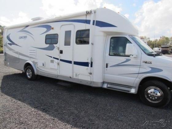 2006 Coachmen Concord 275DS