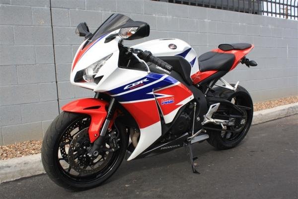 2015 Honda CBR 1000RR  Super Clean