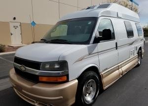 2004 Roadtrek 190 Popular Chevy Class B Camper Van Motorhome