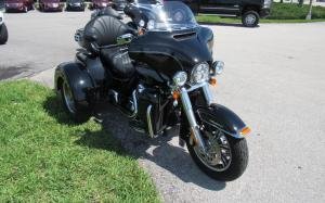 2016 Harley-Davidson FLHTCUG Tri Glide Ultra Trike