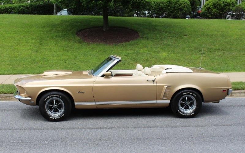 Cars - 1969 Ford Mustang GT Convertible Gold 351 Windsor