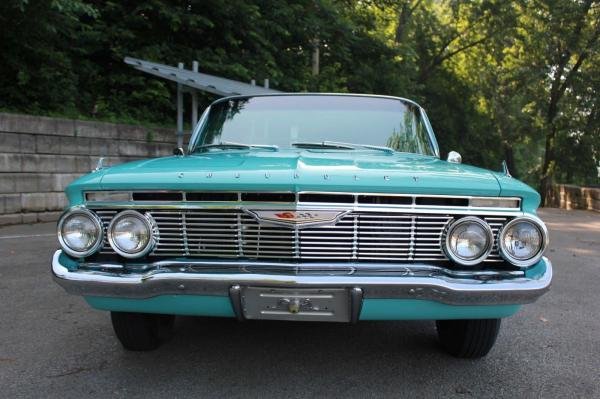 1961 Chevrolet Bel Air 150 210 Bubble Top 348 Tripower