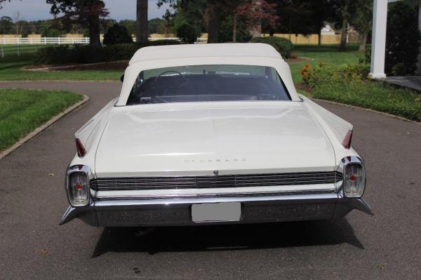 1962 Cadillac Eldorado Biarritz Convertible 390