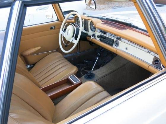 1967 Mercedes-Benz 250 Convertible  2.5L Inline 6 Cylinder