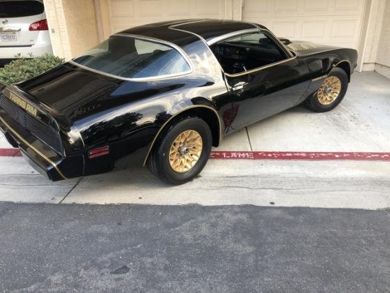 1979 Pontiac Trans Am Bandit 6.6L 400