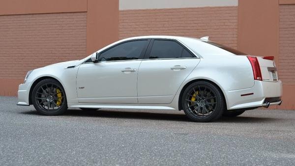 2011 Cadillac CTS-V Hennessey HPE700