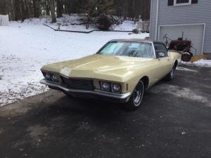 1971 Buick Riviera Boat Tail Fastback 455-V8-4BBL