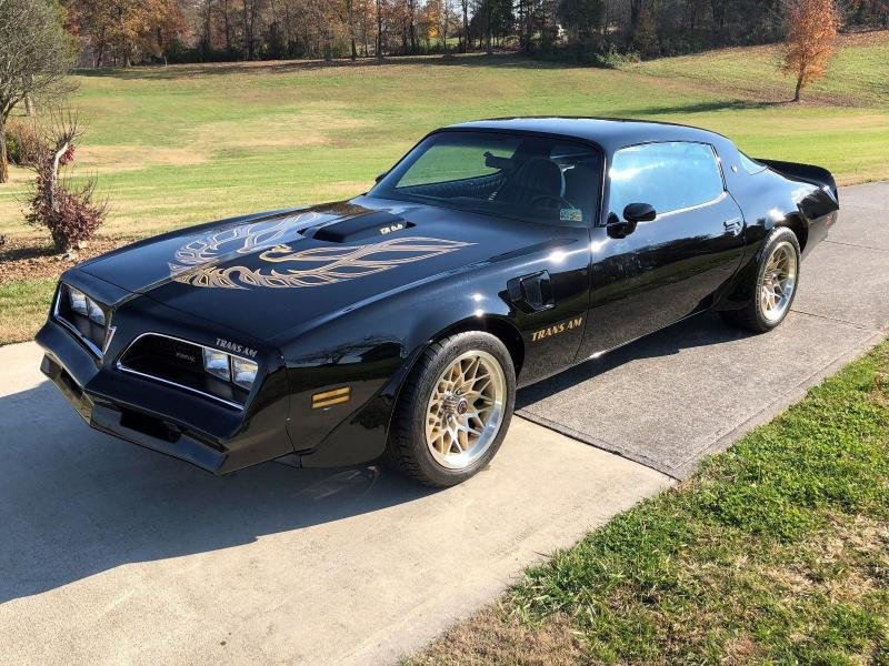 Cars - 1977 Pontiac Trans Am 6.6L 400 Cubic Inch