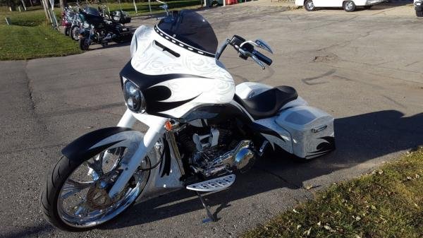 2014 Harley-Davidson Touring Street Glide Big Wheel Bagger