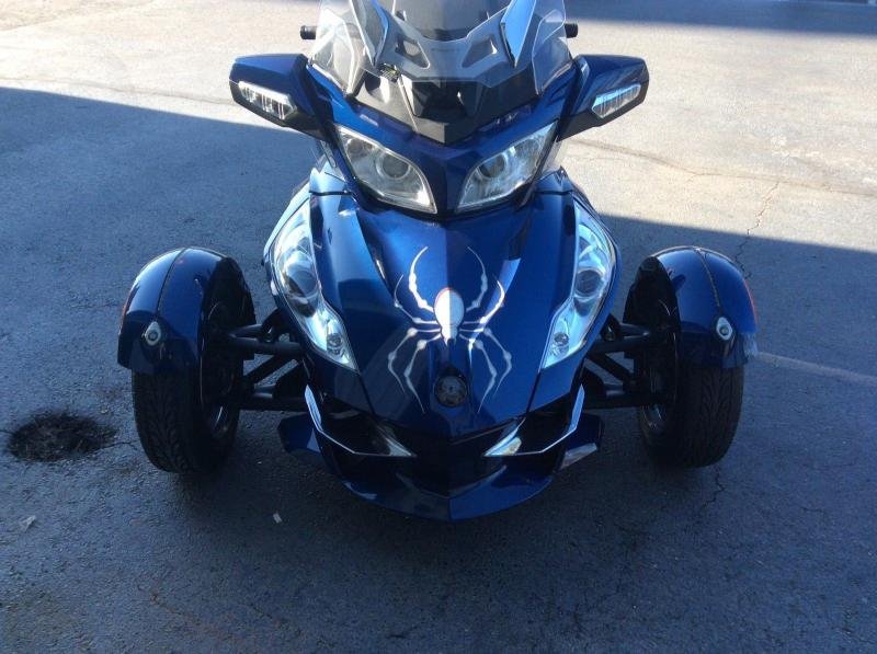 Motorcycles - 2011 Can-Am Spyder RTS Blue Edition Trike