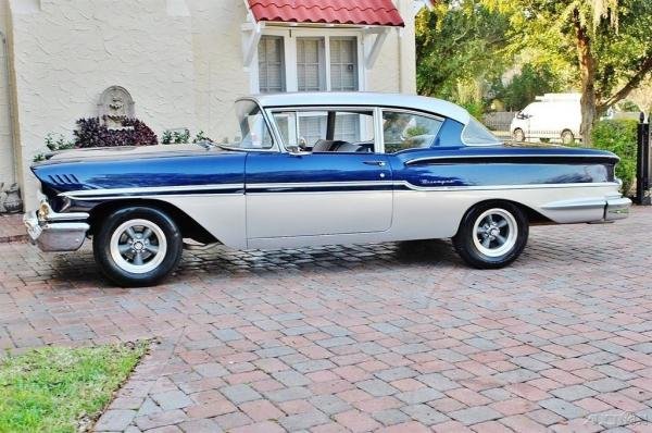 1958 Chevrolet Biscayne Hardtop 350 V8