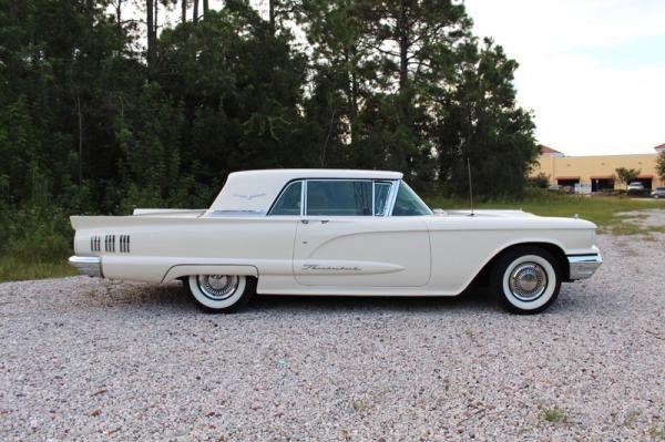 1960 Ford Thunderbird 2 Door Coupe 352Ci V8 Automatic