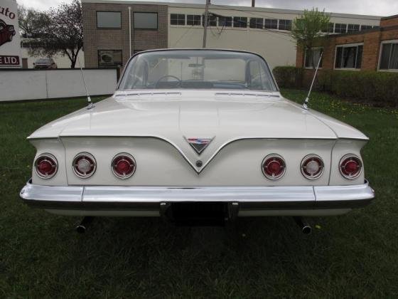 1961 Chevrolet Impala 283 CiD Bubble Top