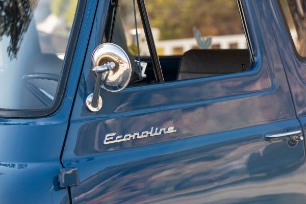 1961 Ford Econoline 5 Window Custom Cab Truck