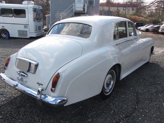 1963 Rolls-Royce Silver Spirit Spur Dawn SALOON