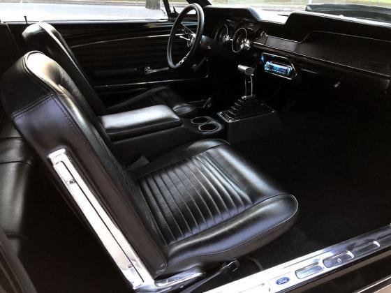 1967 Ford Mustang Rebuilt 302 V8 4 Bbl Carb