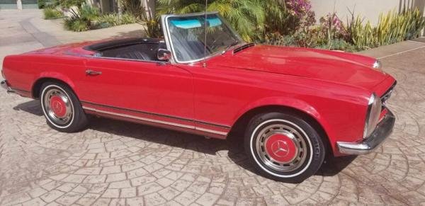 1967 Mercedes-Benz 250SL ROADSTER 4 Speed Manual