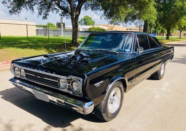 Cars - 1967 Plymouth GTX Satellite Belvedere