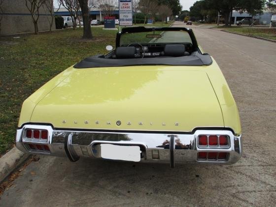 1972 Oldsmobile Cutlass Supreme 350 V8 Engine