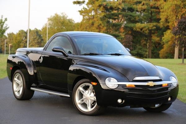 2003 CHEVROLET SSR CONVERTIBLE 5.3L V8 563