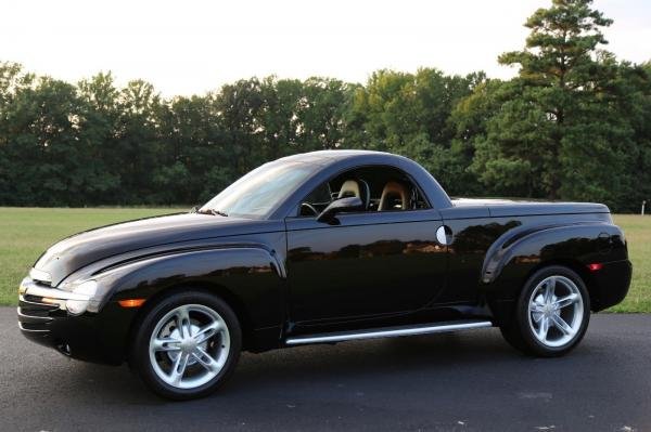 2003 CHEVROLET SSR CONVERTIBLE 5.3L V8 563