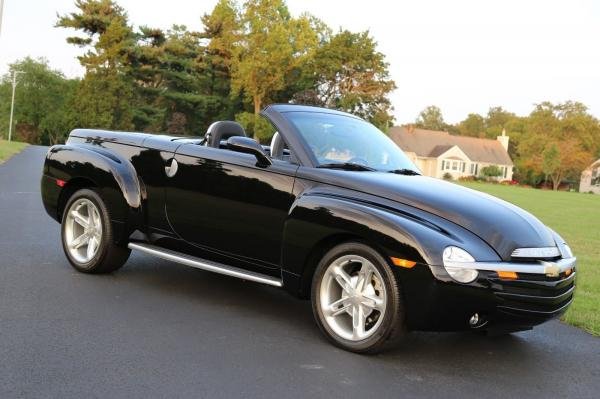 2003 CHEVROLET SSR CONVERTIBLE 5.3L V8 563