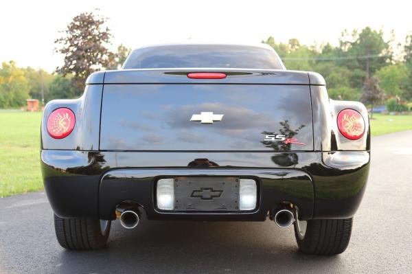 2003 CHEVROLET SSR CONVERTIBLE 5.3L V8 563