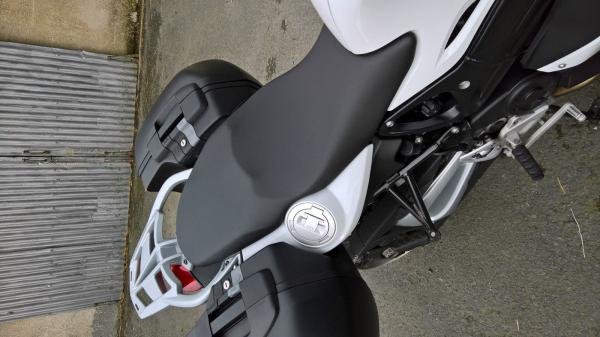 2014 BMW F 800 GT WHITE