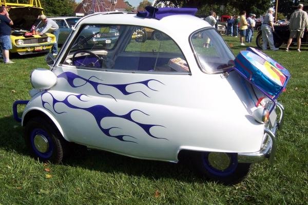 1957 BMW Isetta 300 Sun Roof