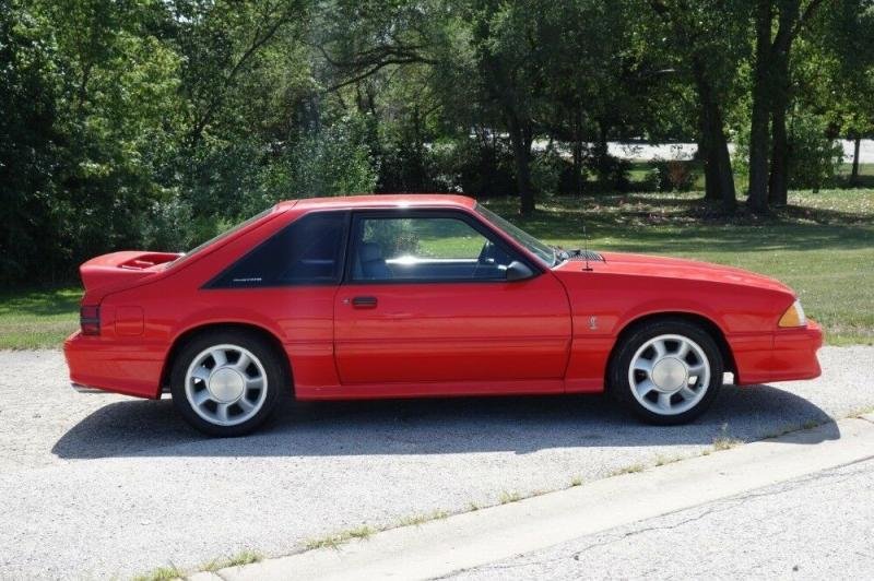 Cars - 1993 Ford Mustang Cobra SVT 302 V8 Engine