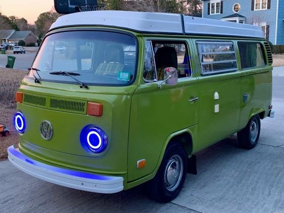 1976 Volkswagen Bus/Vanagon Westfalia Custom LED