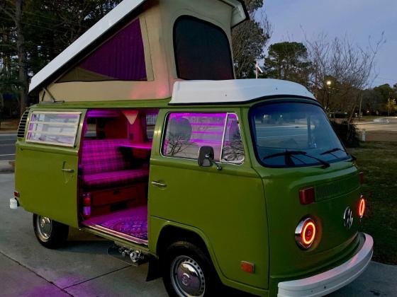 1976 Volkswagen Bus/Vanagon Westfalia Custom LED