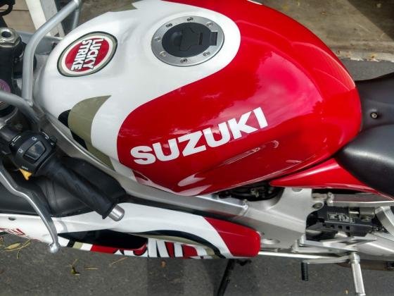 1998 Suzuki RGV 250