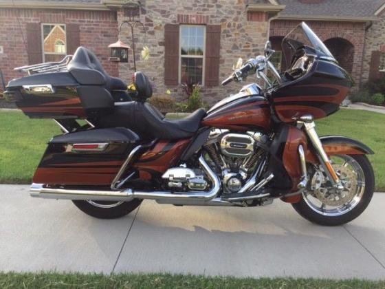 2015 Harley-Davidson Touring Road Glide FLTRUSE