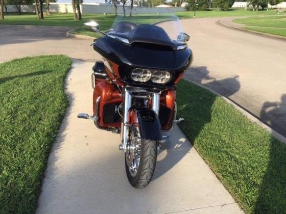 2015 Harley-Davidson Touring Road Glide FLTRUSE