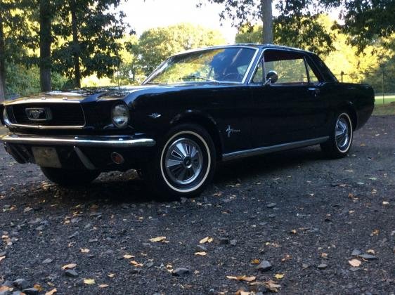 1966 FORD MUSTANG Coupe Matching # 289