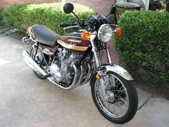 1975 Kawasaki 900 Z1B Restored