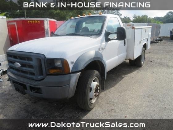 2006 Ford F-450 REG CAB UTILITY/SERVICE BODY