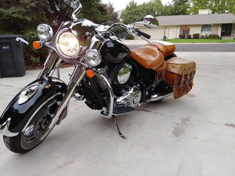 Motorcycles - 2014 Indian Chief Vintage Cruiser