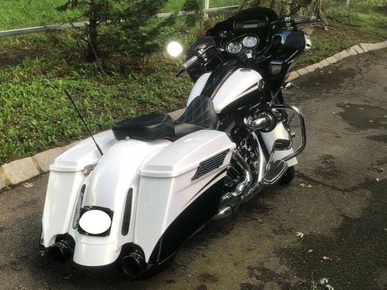 2012 Harley Davidson Touring 1801cc CVO RoadGlide