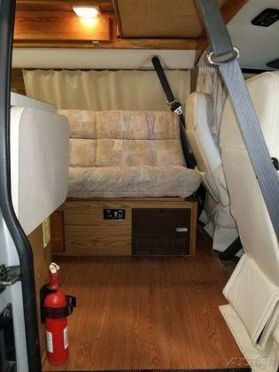 1995 Ford Airstream B-190 Class B Motorhome