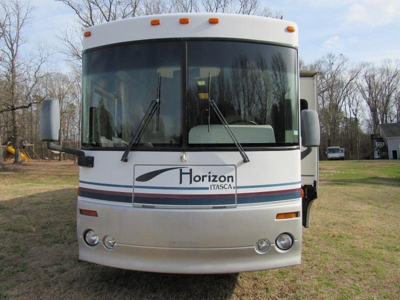 Motorhomes - 2001 Winnebago Itasca Horizon 36CD Journey DL 36 Ft.