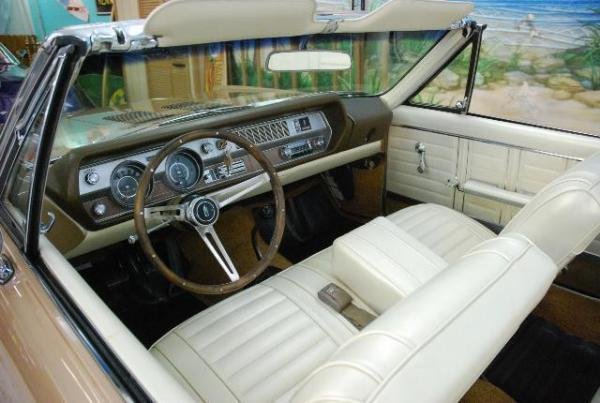 1967 Oldsmobile 442 Convertible 4 Speed 400