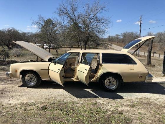 1977 Chevrolet Malibu Station Wagon 350 CID V8