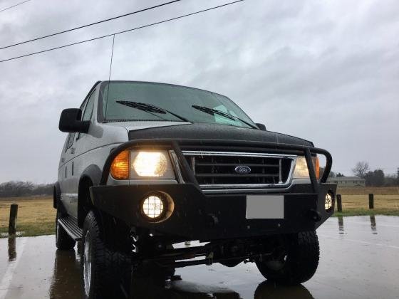 2006 Sportsmobile Ford E350 Quigley 4X4