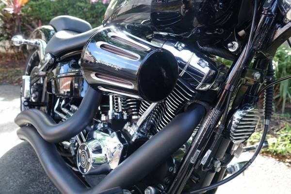 2017 Harley-Davidson Sportster FXSB Breakout